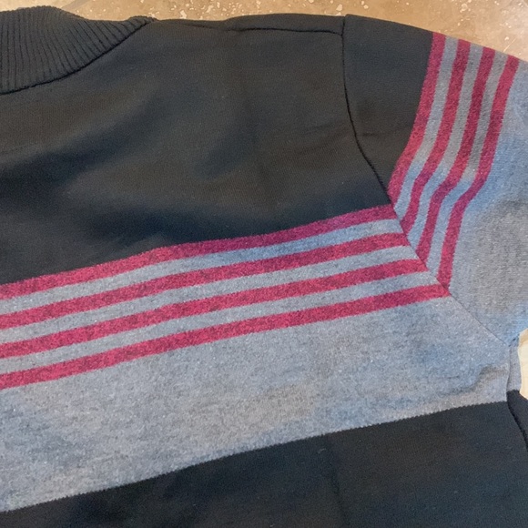 Vigo Sweater - Picture 6 of 6